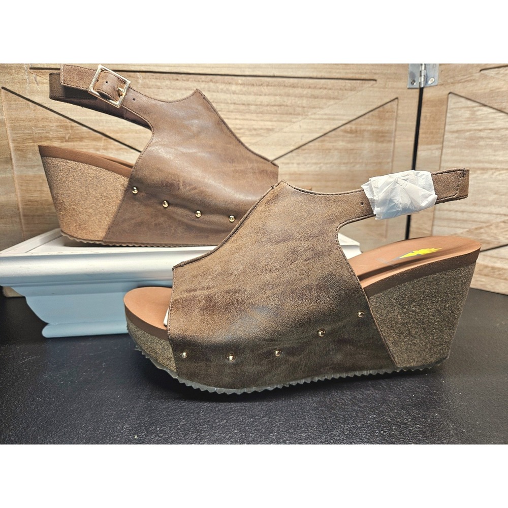 Volatile Slingback Wedge Sandals 9 Brown Cork Peep Toe Platform Studded NWOT#725